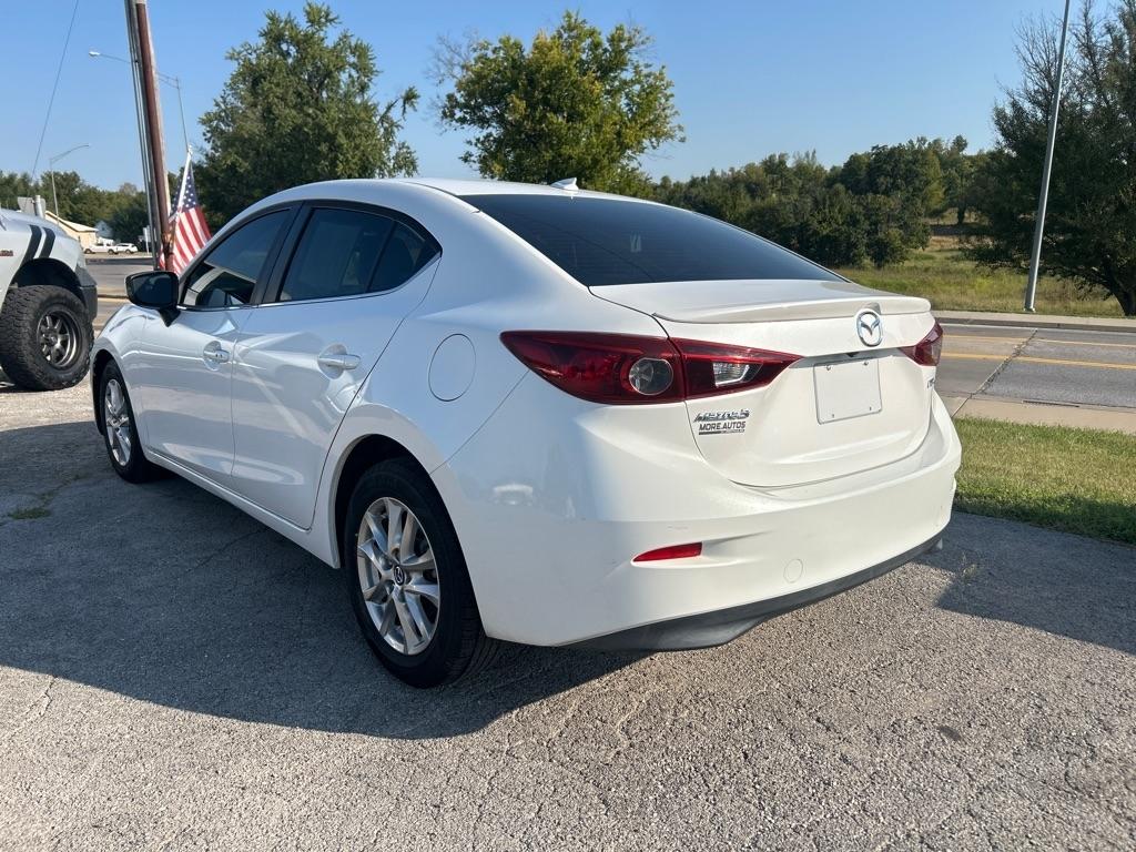 Mazda MAZDA3 i SE AT 4-Door 2016