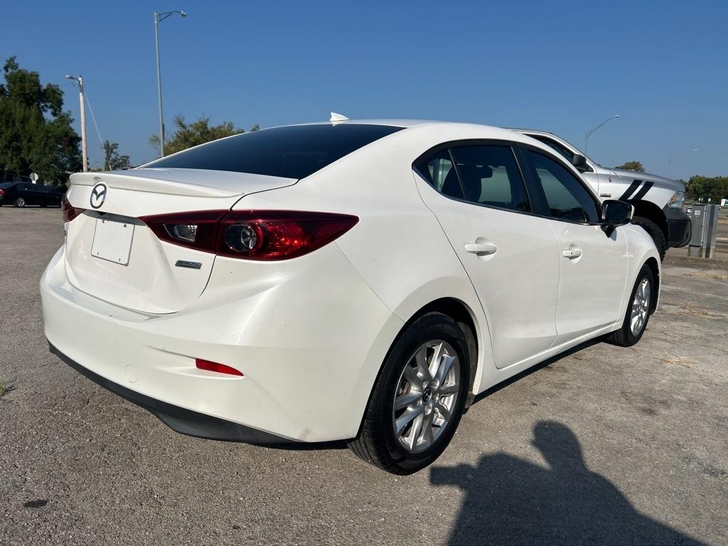 Mazda MAZDA3 i SE AT 4-Door 2016