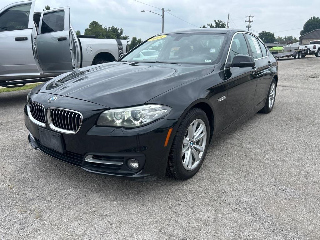 BMW 5-Series 528i xDrive 2016