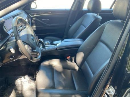 BMW 5-Series 528i xDrive 2016