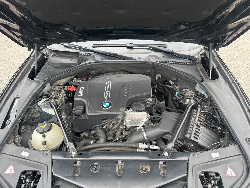 BMW 5-Series 528i xDrive 2016