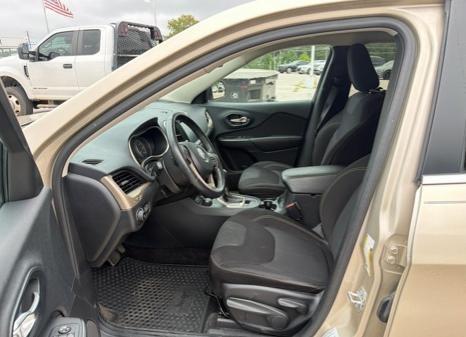Jeep Cherokee Latitude 4WD 2015