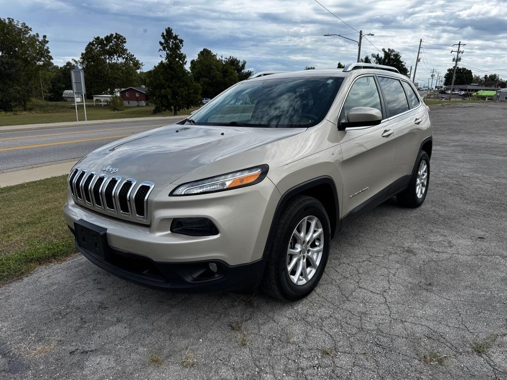 Jeep Cherokee Latitude 4WD 2015