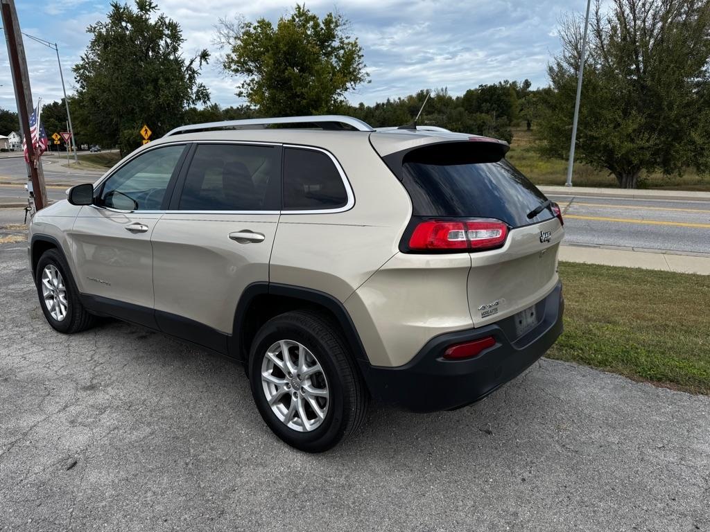 Jeep Cherokee Latitude 4WD 2015