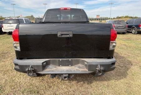 Toyota Tundra SR5 5.7L Double Cab 4WD 2009