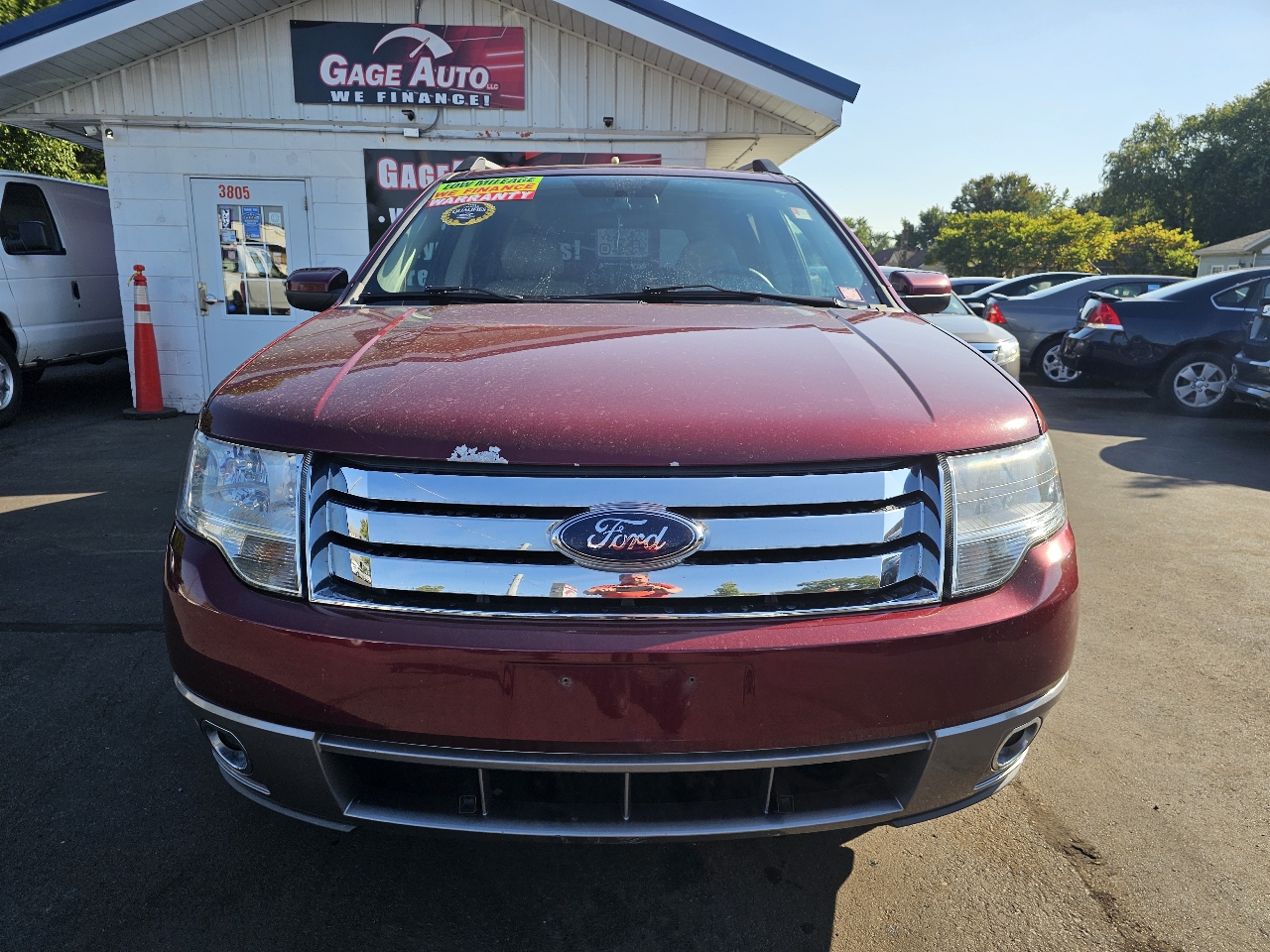 2008 Ford Taurus X SEL photo 2