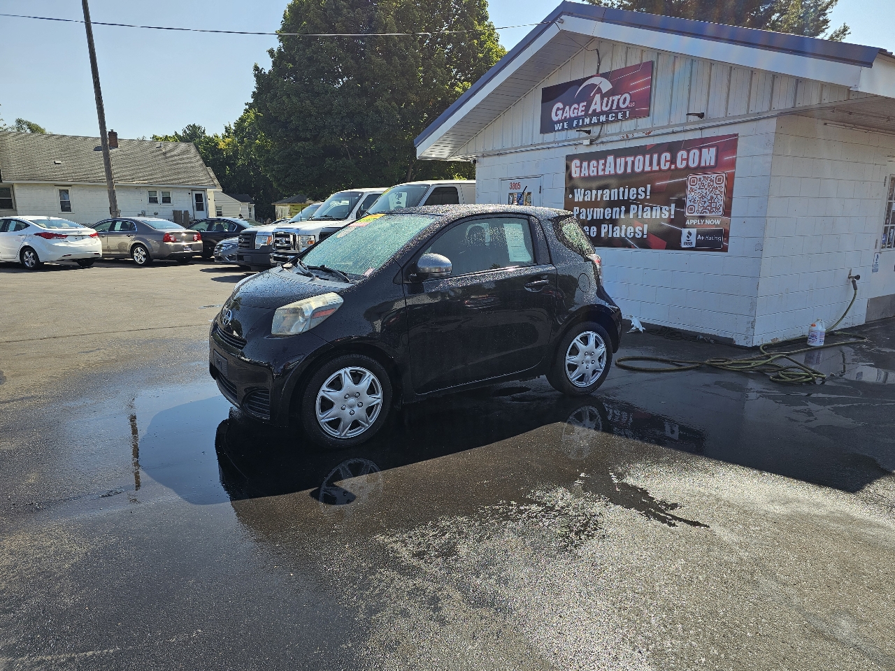 2013 Scion iQ photo 3
