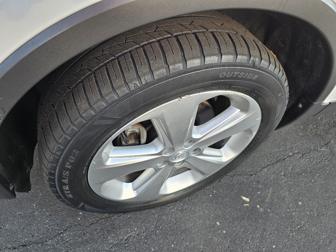 Buick Encore Base FWD 2016