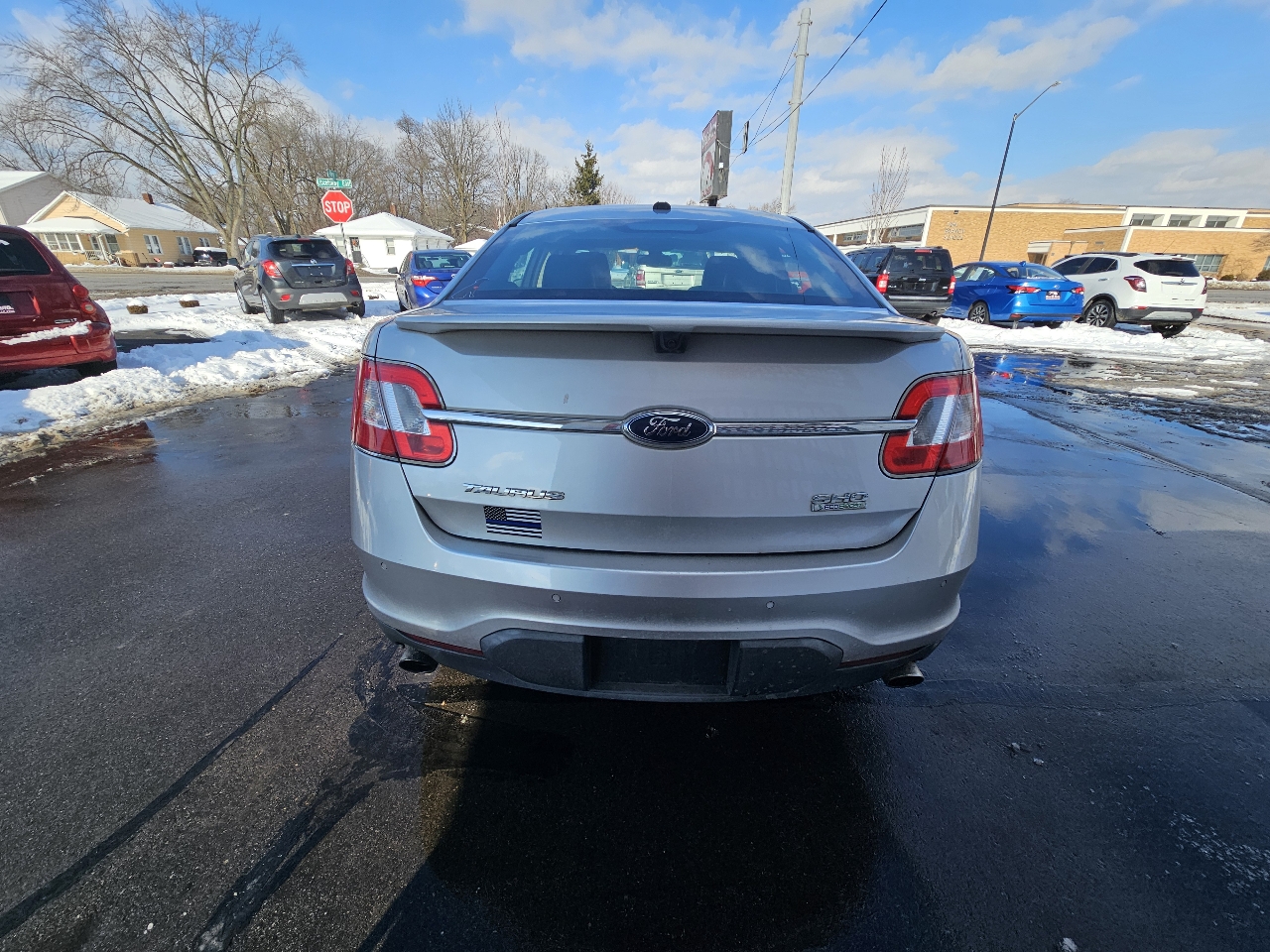 Ford Taurus SHO AWD 2010