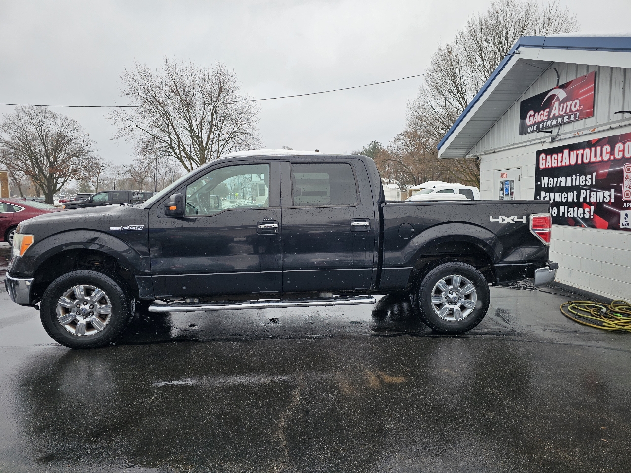 Ford F-150 XL SuperCrew 5.5-ft. Bed 4WD 2010