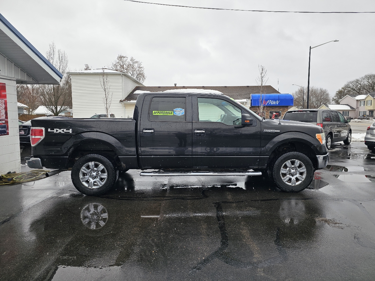 Ford F-150 XL SuperCrew 5.5-ft. Bed 4WD 2010