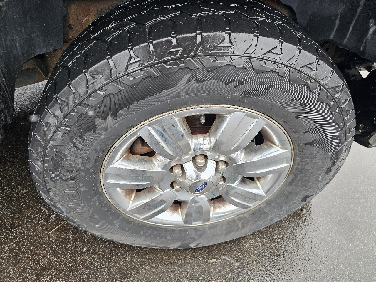 Ford F-150 XL SuperCrew 5.5-ft. Bed 4WD 2010