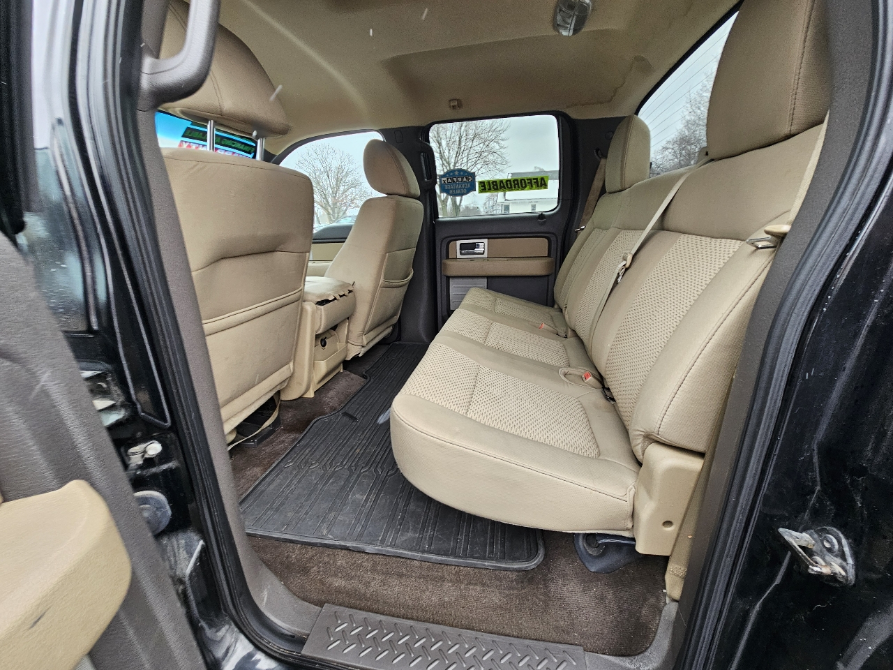 Ford F-150 XL SuperCrew 5.5-ft. Bed 4WD 2010