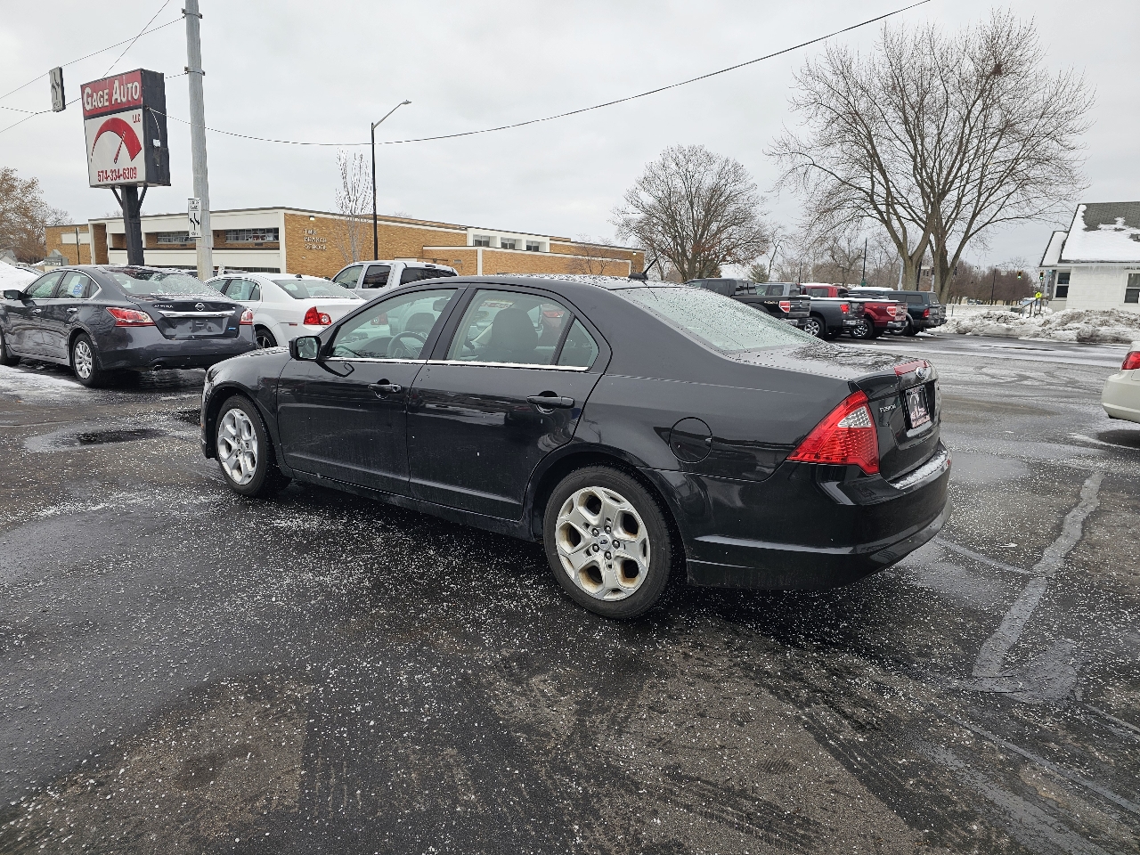 Ford Fusion I4 SE 2011