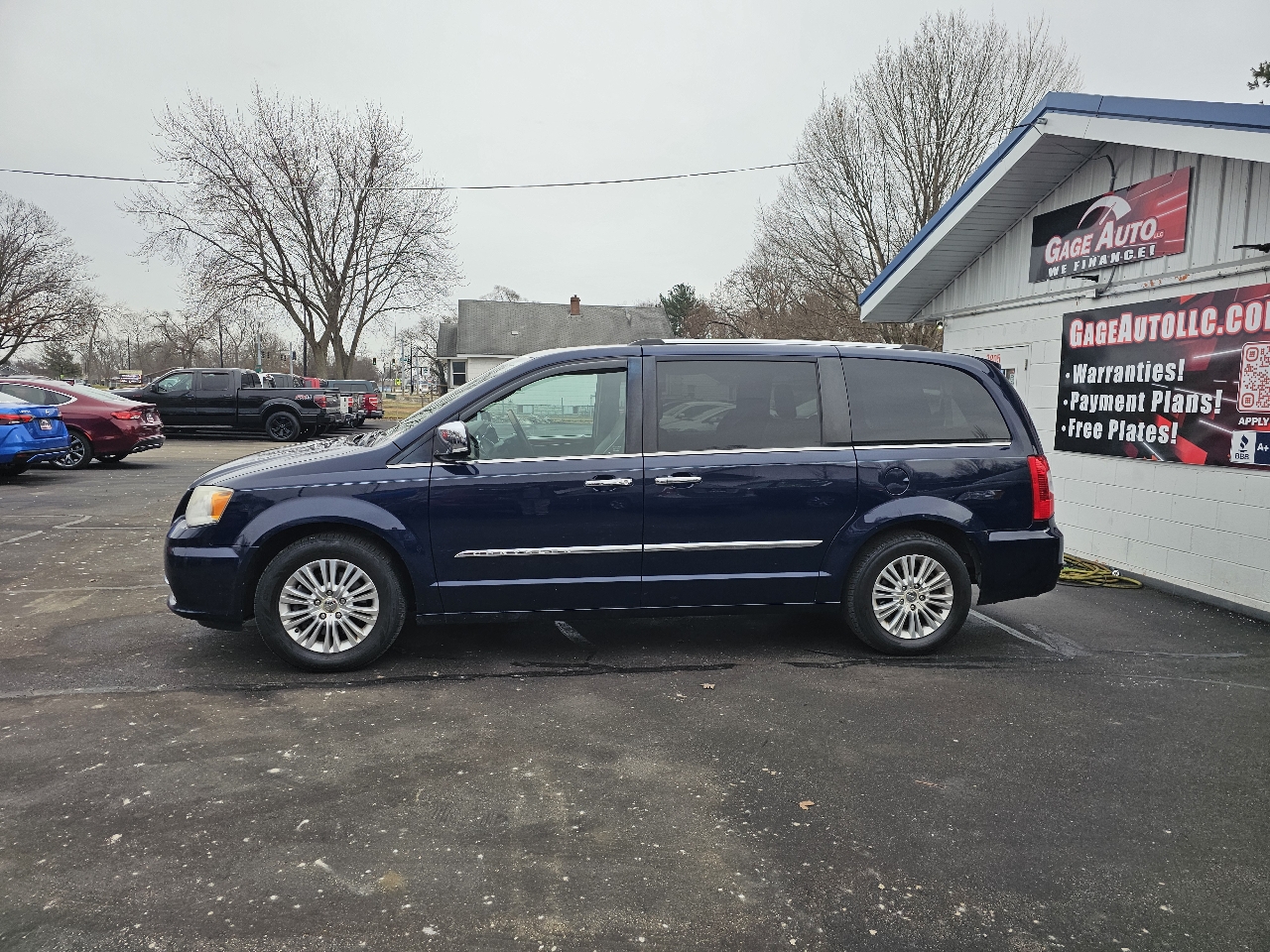 Chrysler Town & Country Limited 2014