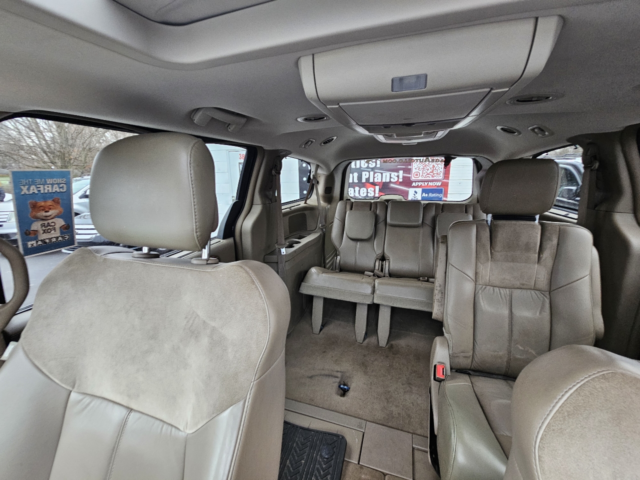 Chrysler Town & Country Limited 2014