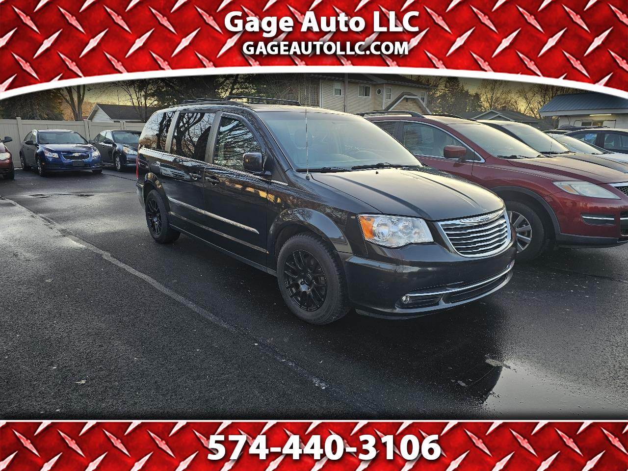 2016 Chrysler Town & Country Touring
