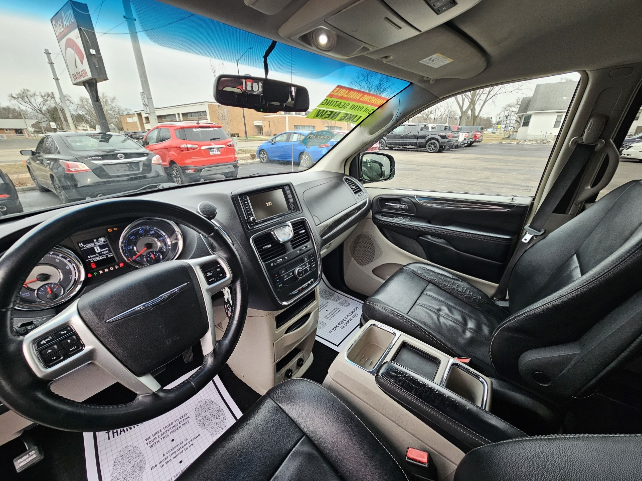 Chrysler Town & Country Touring 2016