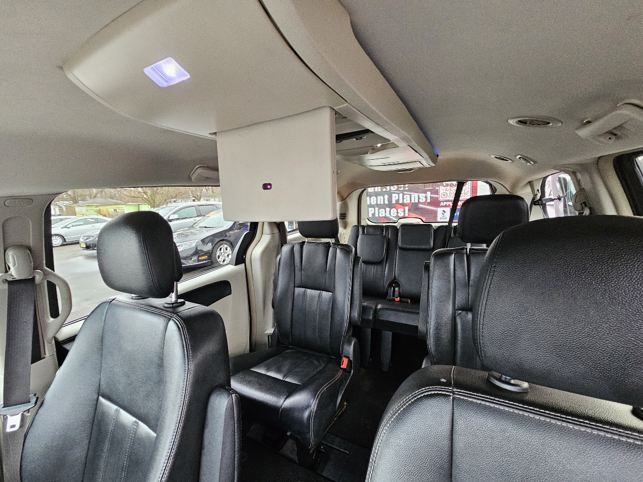 Chrysler Town & Country Touring 2016