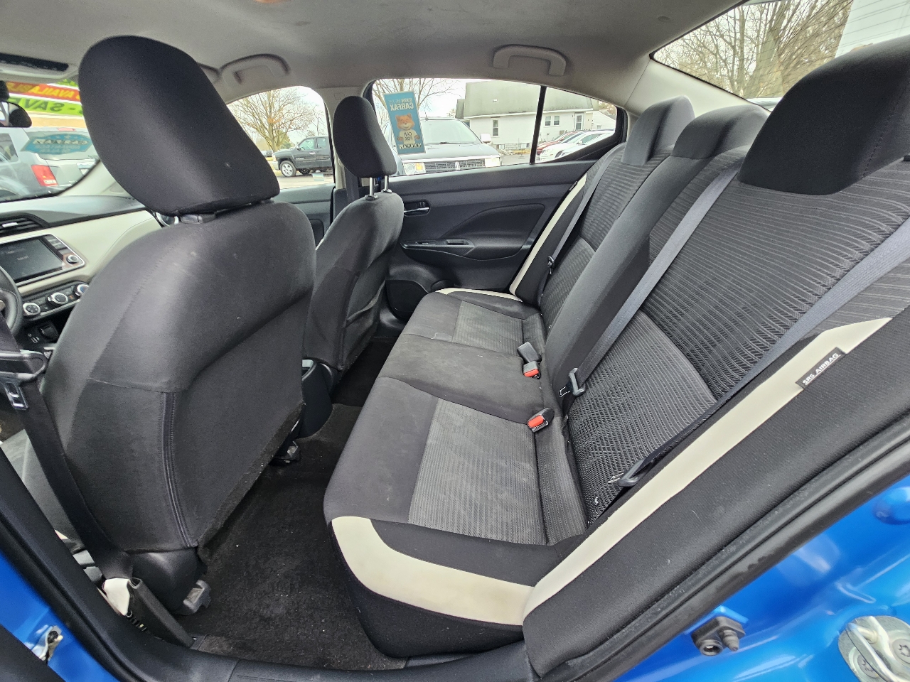 Nissan Versa SV 2021