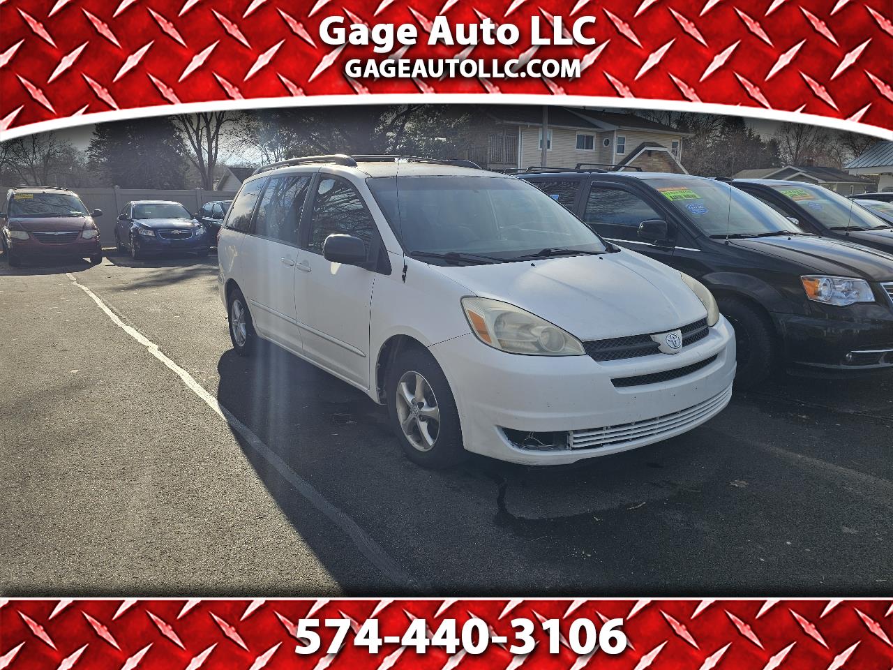 Toyota Sienna LE - 7 Passenger Seating 2005