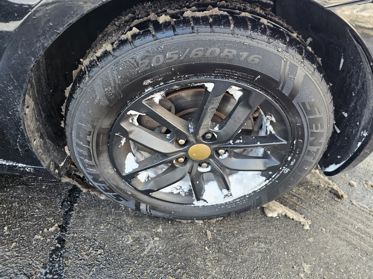 Kia Optima LX MT 2013