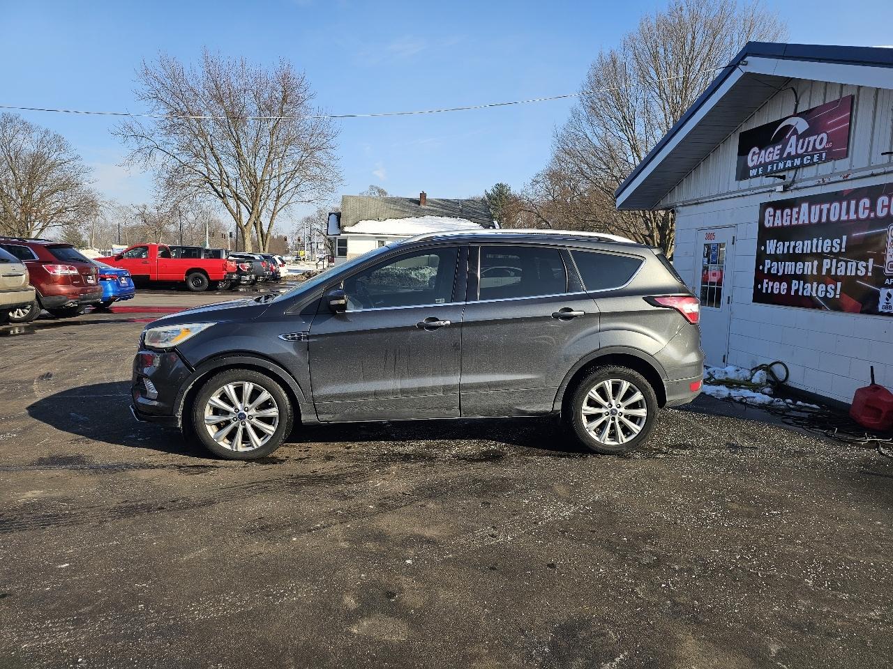Ford Escape Titanium 4WD 2017