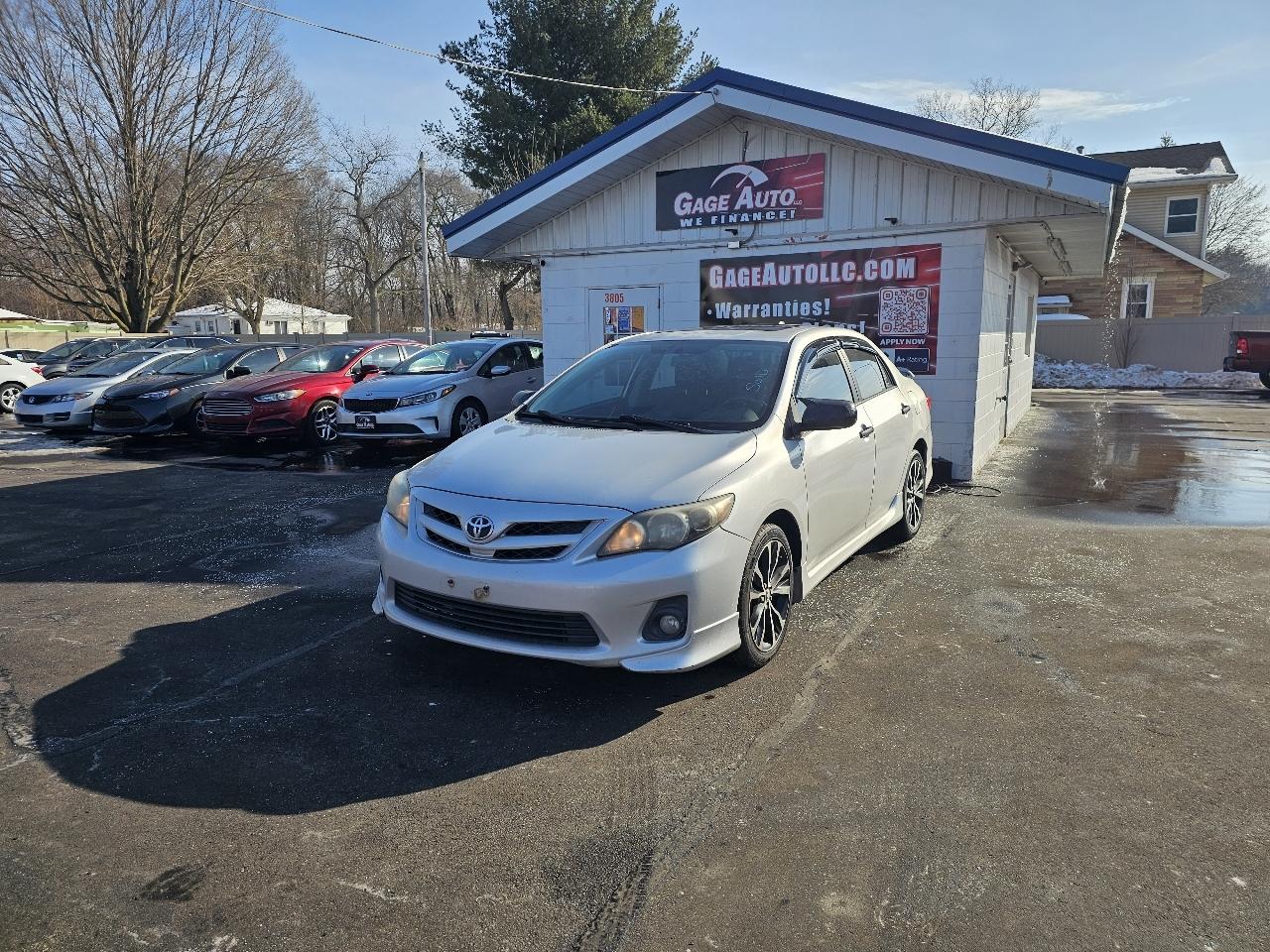 Toyota Corolla S 5-Speed MT 2013