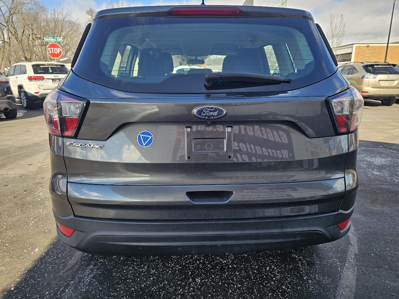 Ford Escape S FWD 2018