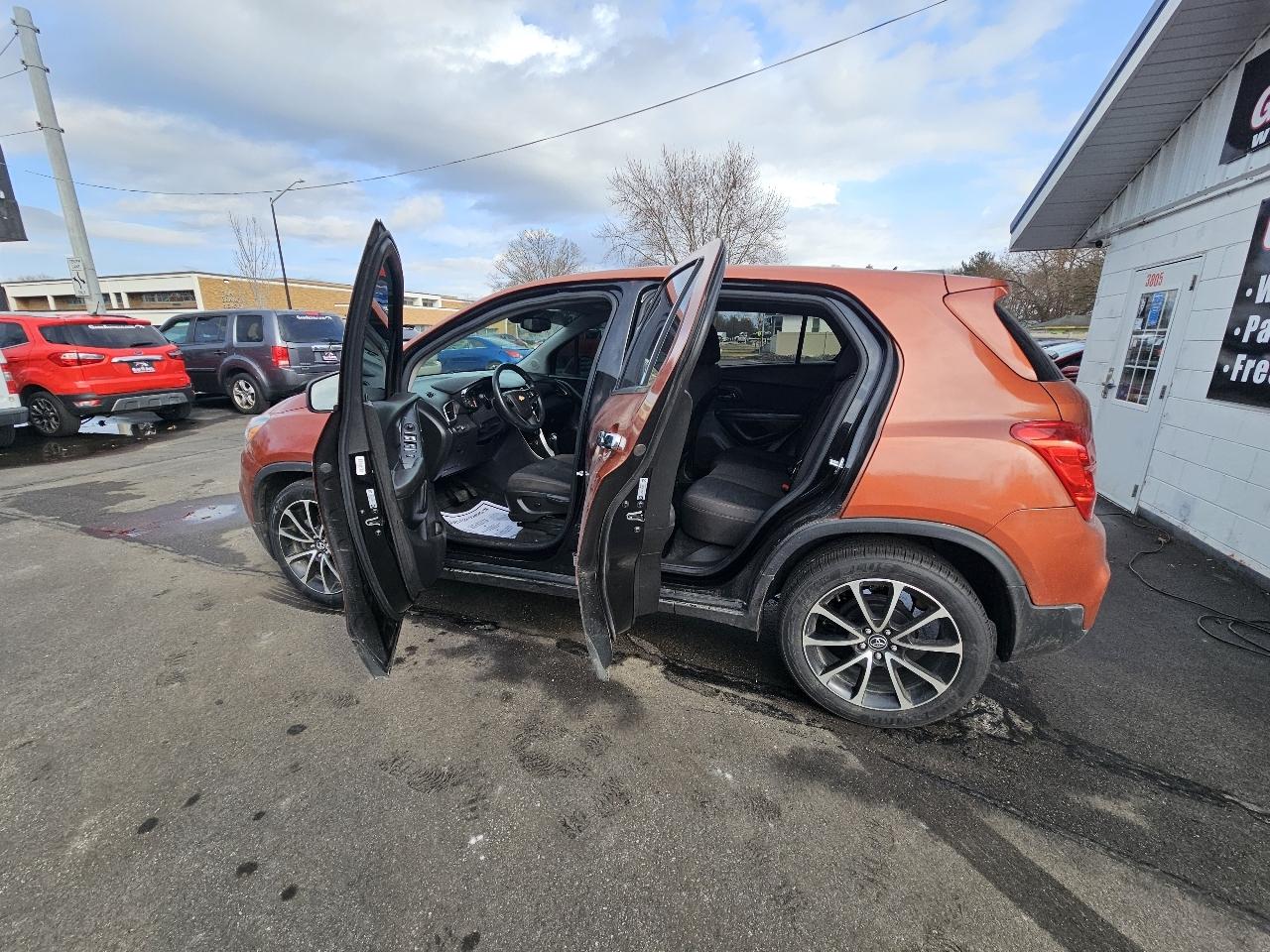 Chevrolet Trax LS FWD 2020