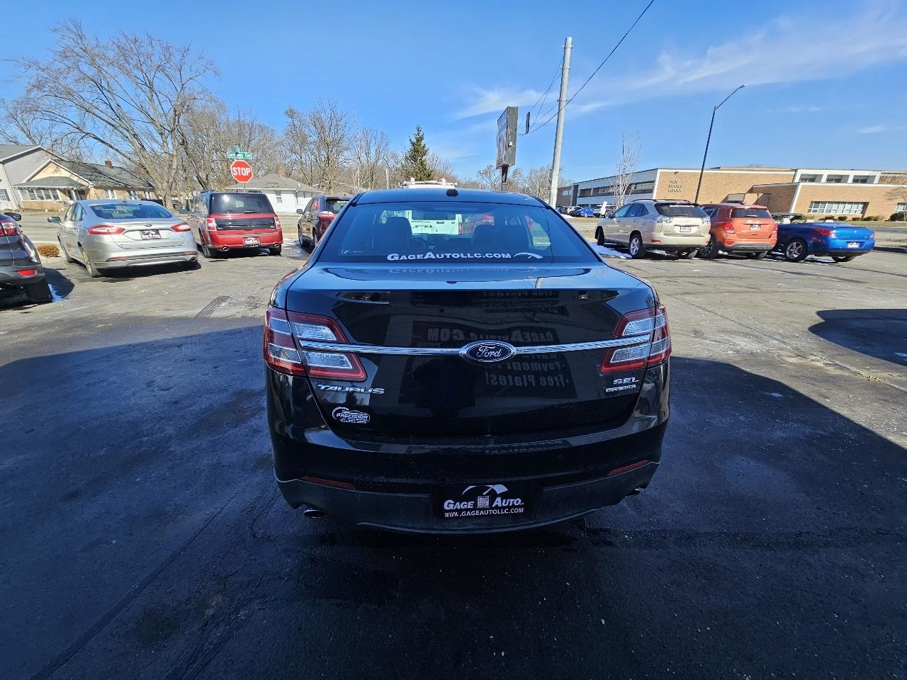 Ford Taurus SEL FWD 2016