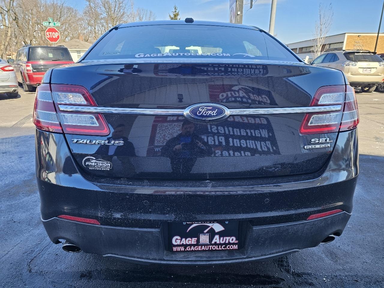 Ford Taurus SEL FWD 2016