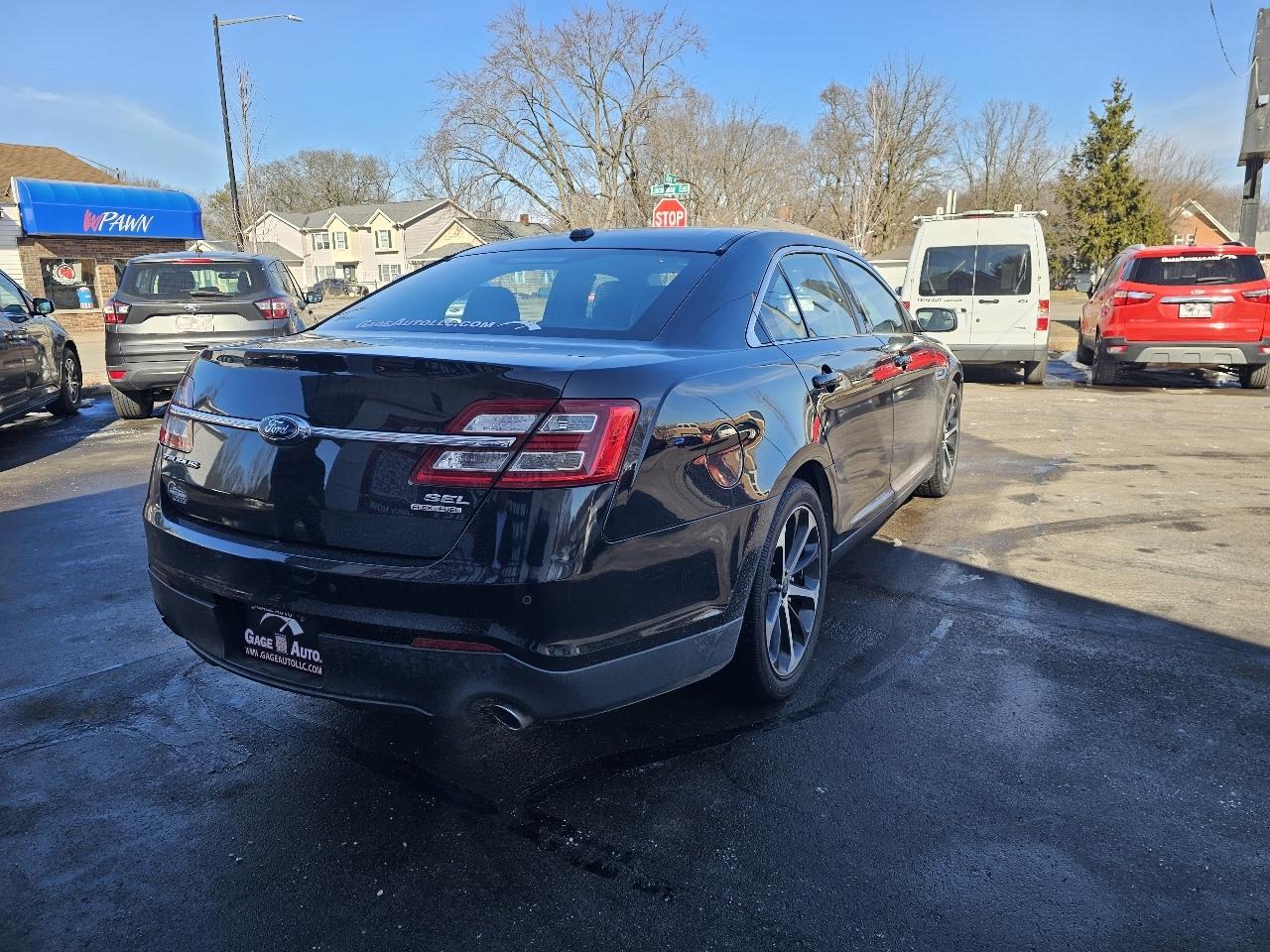 Ford Taurus SEL FWD 2016