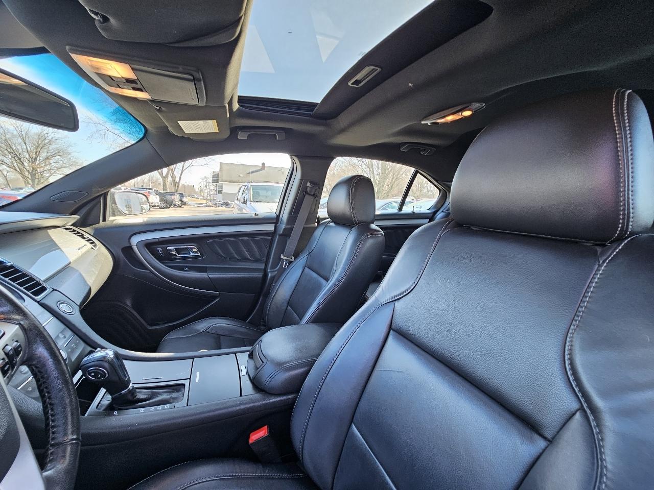 Ford Taurus SEL FWD 2016