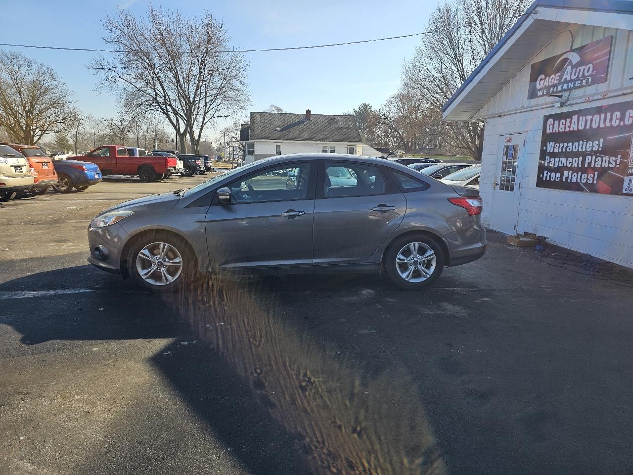 Ford Focus SE Sedan 2014