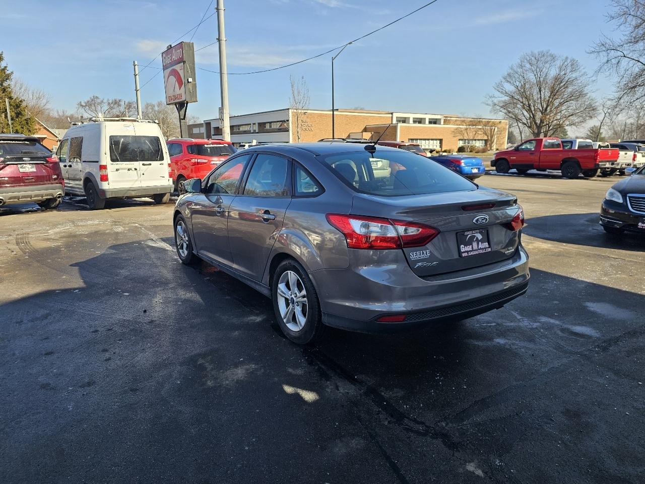 Ford Focus SE Sedan 2014