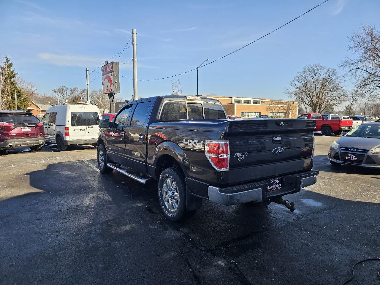 Ford F-150 XL SuperCrew 5.5-ft. Bed 4WD 2012