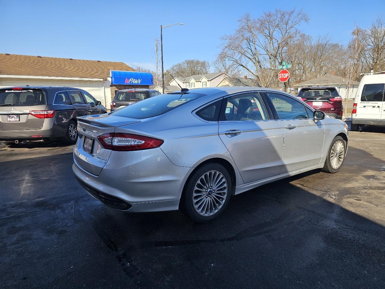 Ford Fusion Titanium 2016