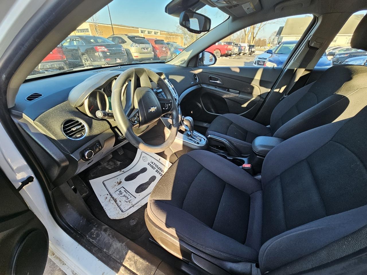 Chevrolet Cruze 1LT Auto 2015