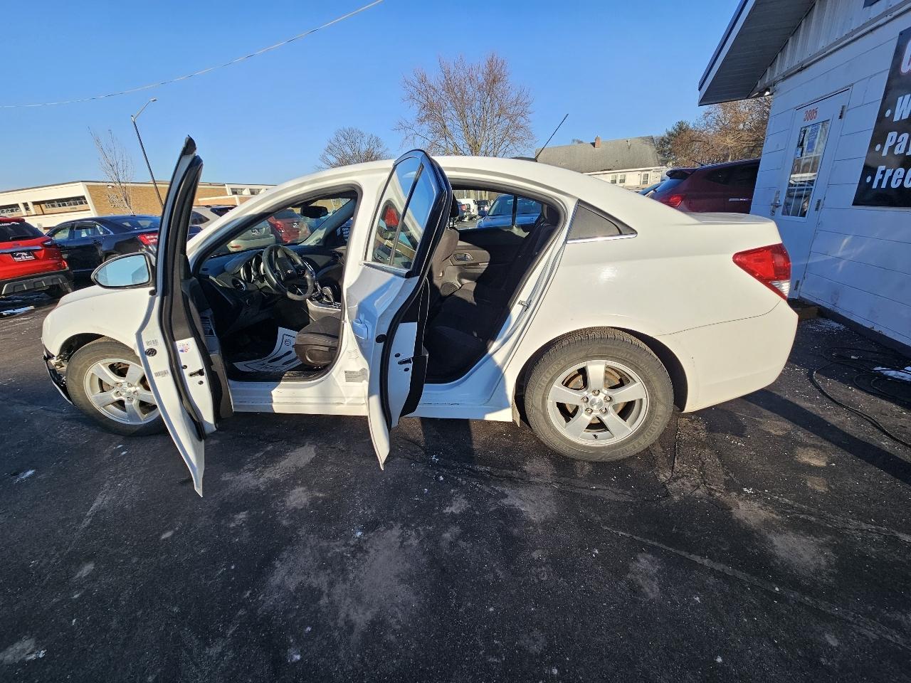 Chevrolet Cruze 1LT Auto 2015