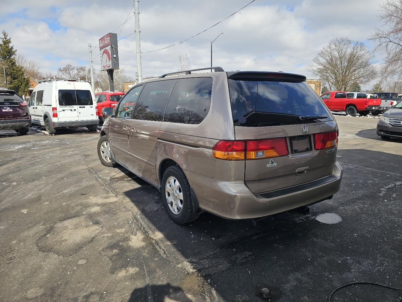 Honda Odyssey EX w/ Leather 2003