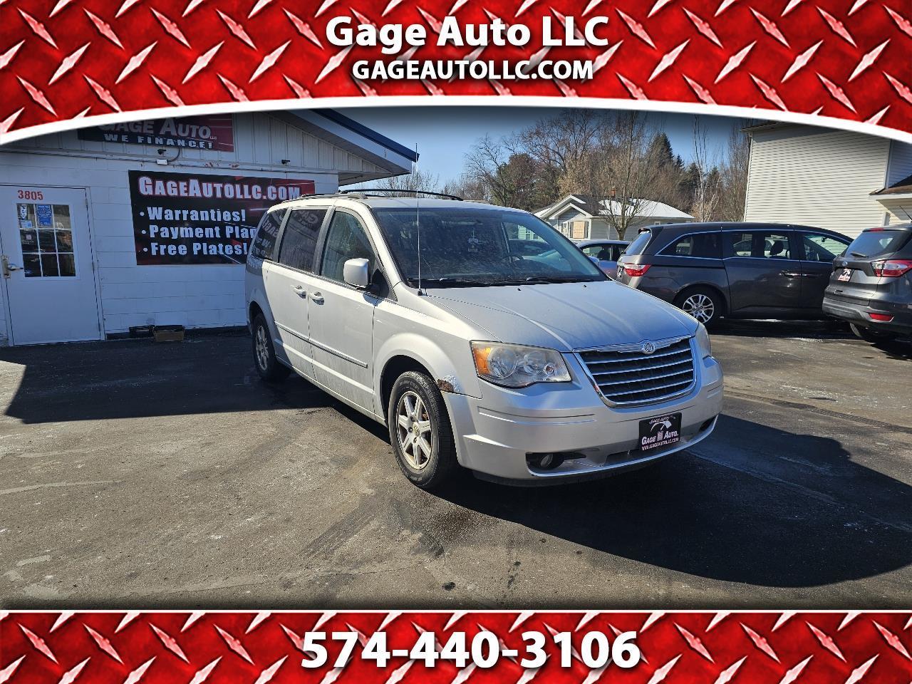 2010 Chrysler Town & Country Touring