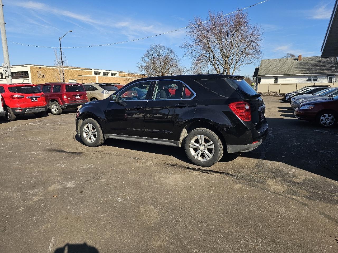 Chevrolet Equinox LS 2WD 2013