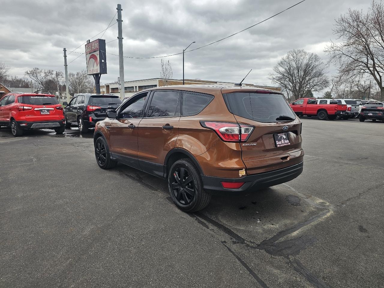 Ford Escape S FWD 2017