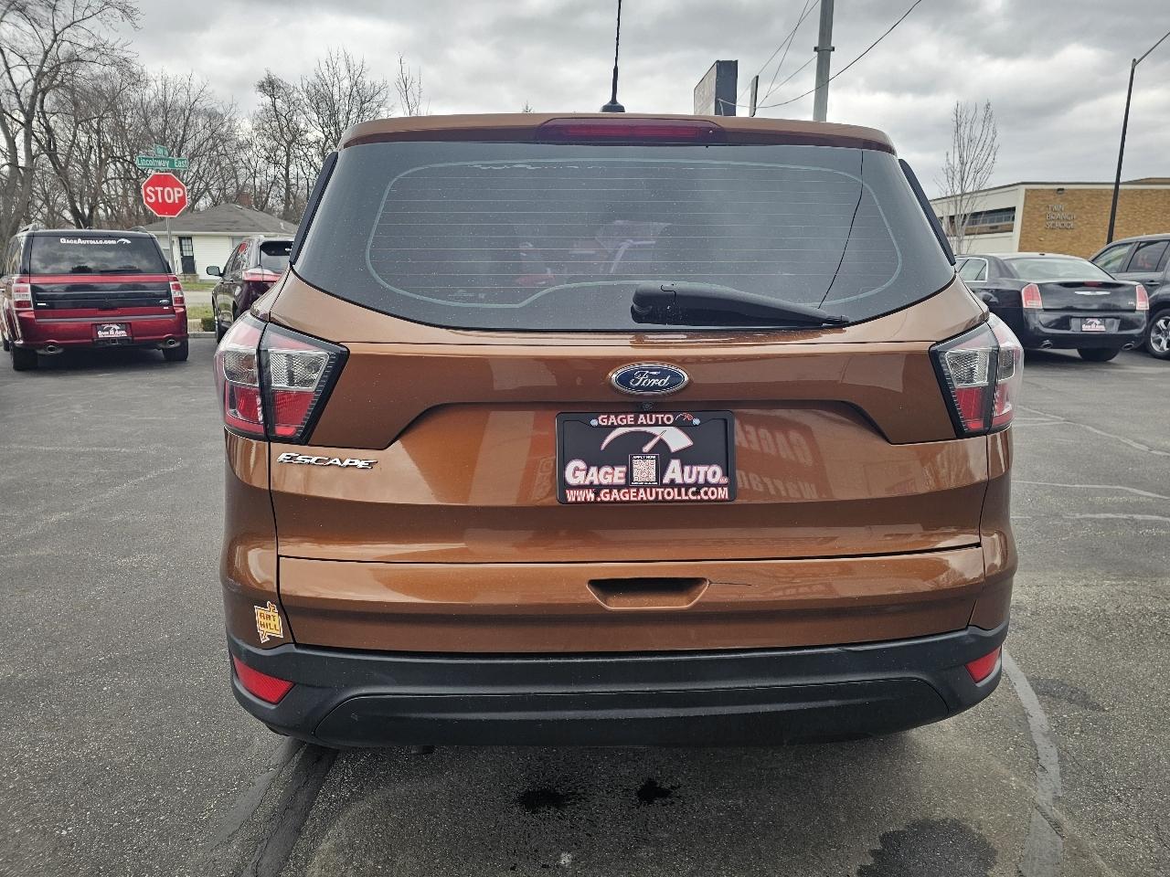 Ford Escape S FWD 2017