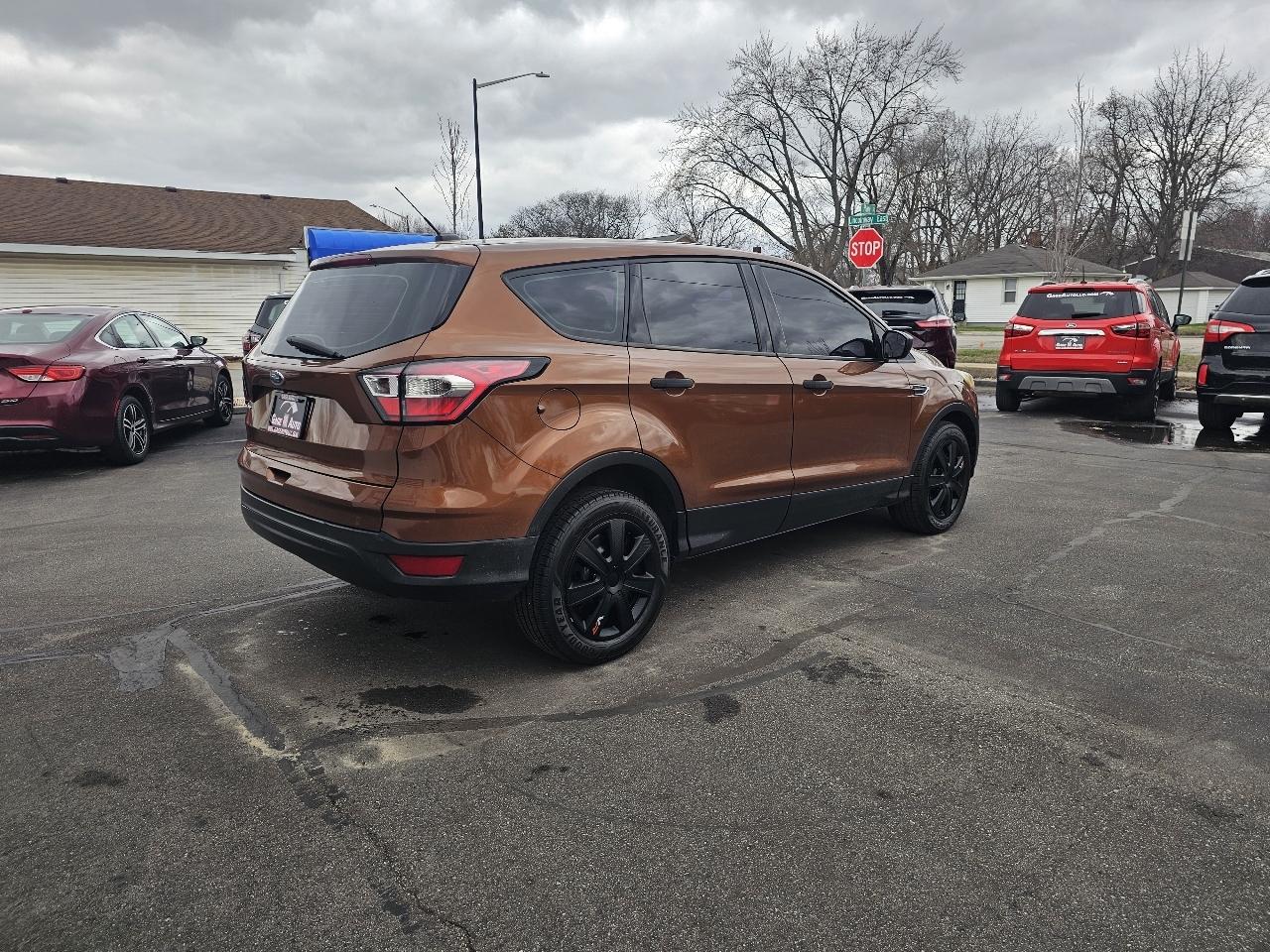 Ford Escape S FWD 2017