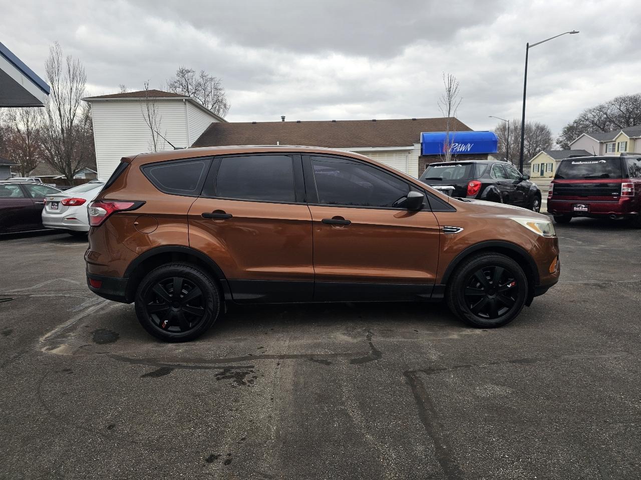 Ford Escape S FWD 2017