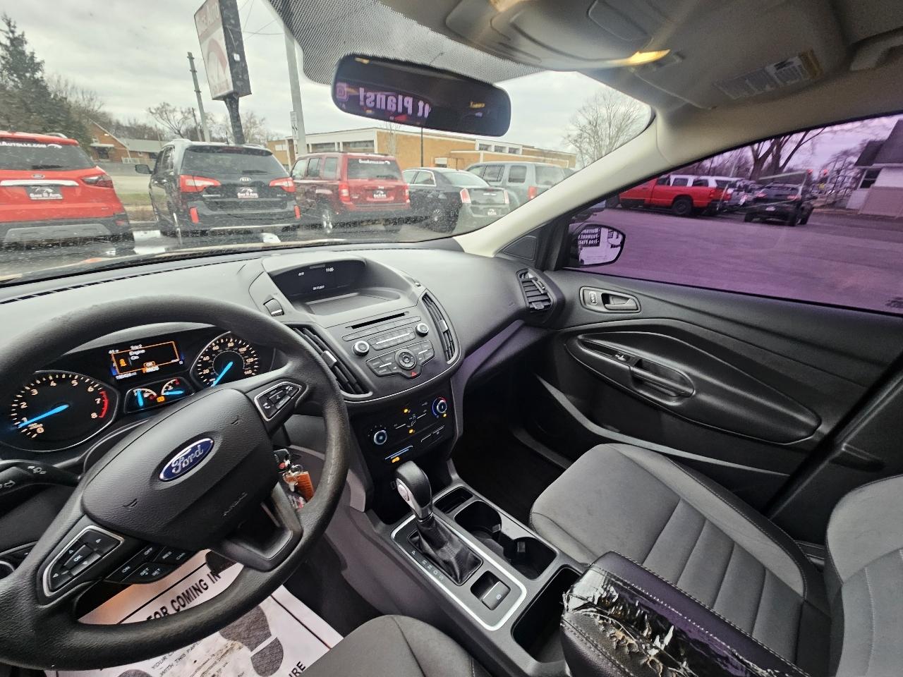 Ford Escape S FWD 2017