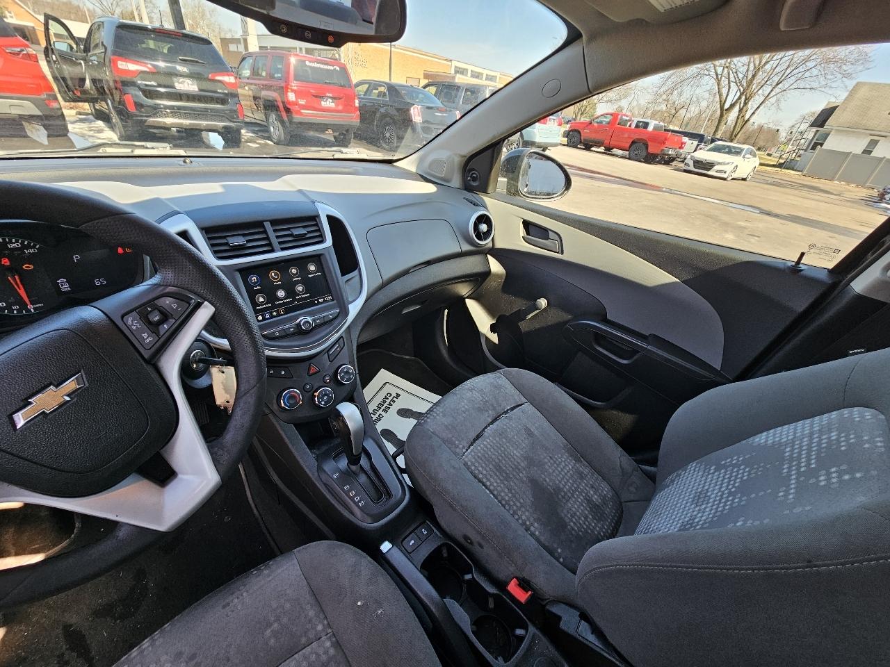 Chevrolet Sonic LS Auto Sedan 2018