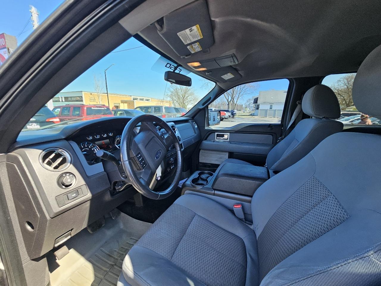 Ford F-150 XL SuperCrew 6.5-ft. Bed 4WD 2011